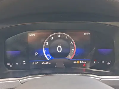 Volkswagen Touran – Foto 10