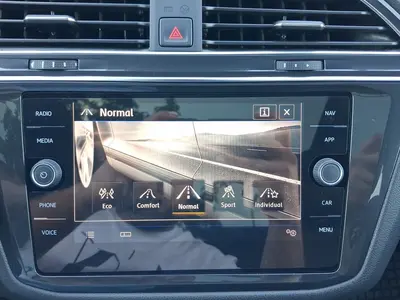 Volkswagen Tiguan Allspace – Foto 15