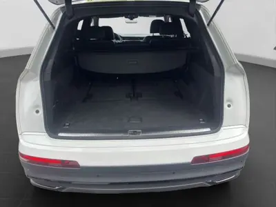 Audi Q7 – Foto 16