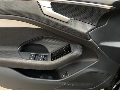 Audi A6 Avant – Foto 8
