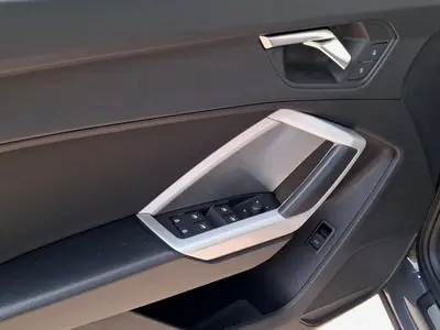 Audi Q3 – Foto 8