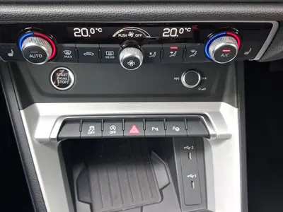 Audi Q3 – Foto 14