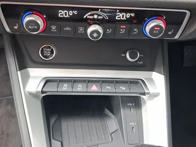 Audi Q3 – Foto 16
