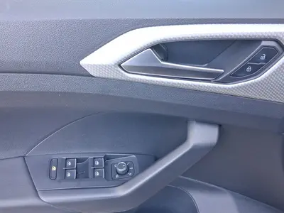 Volkswagen T-Cross – Foto 8