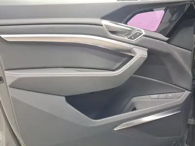 Audi Q8 e-tron – Foto 8