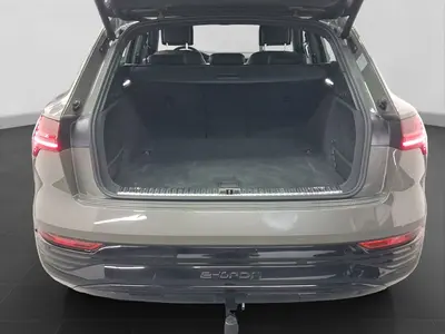 Audi Q8 e-tron – Foto 17