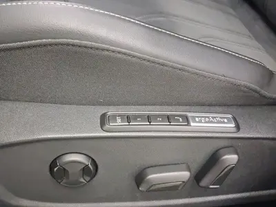 Volkswagen Golf – Foto 18