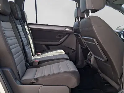 Volkswagen Touran – Foto 6