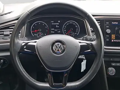 Volkswagen T-Roc – Foto 9