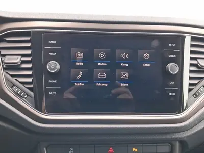 Volkswagen T-Roc – Foto 12