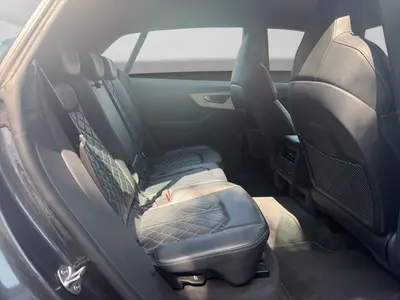 Audi Q8 – Foto 6