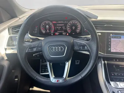 Audi Q8 – Foto 9
