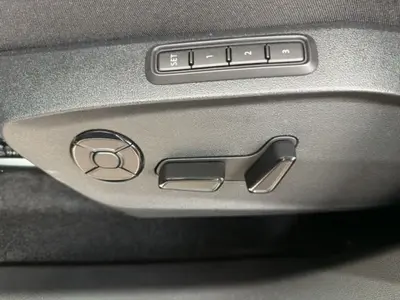 Cupra Raval – Foto 18