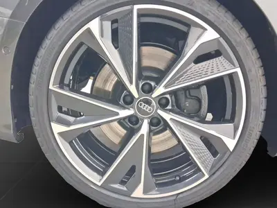 Audi S6 Avant – Foto 7
