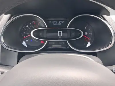 Renault Clio – Foto 10