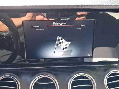 Mercedes-Benz E 200 – Foto 14