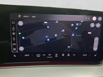 Audi Q3 – Foto 13