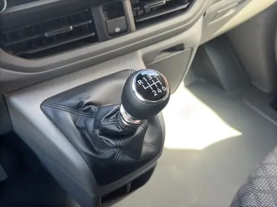 Volkswagen Transporter Kasten – Foto 11