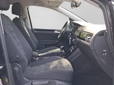 Volkswagen Touran – Foto 4