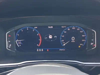 Volkswagen Touran – Foto 10