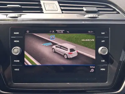 Volkswagen Touran – Foto 14