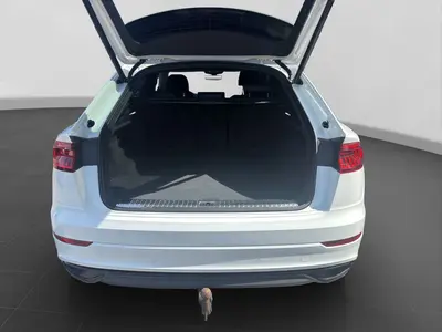 Audi Q8 – Foto 17