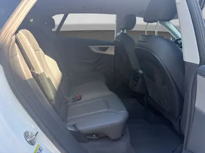 Audi Q8 – Foto 6
