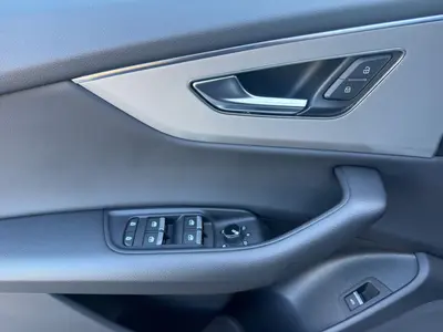 Audi Q8 – Foto 8