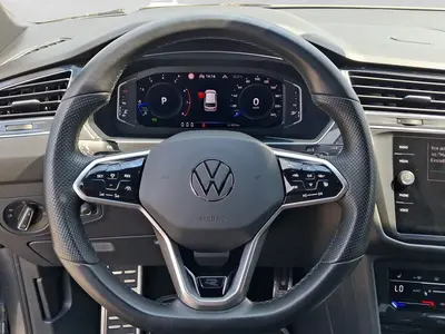 Volkswagen Tiguan Allspace – Foto 9