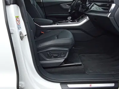 Audi Q8 – Foto 4