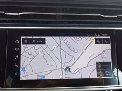 Audi Q8 – Foto 12