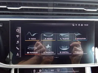 Audi Q8 – Foto 14