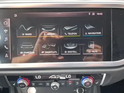 Audi Q3 – Foto 14