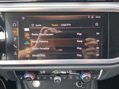 Audi Q3 – Foto 16