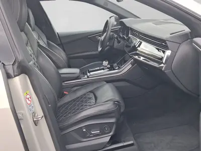 Audi Q8 – Foto 4