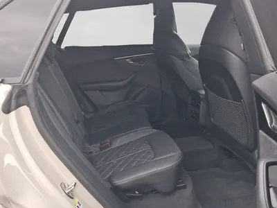 Audi Q8 – Foto 6