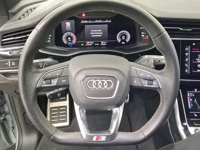 Audi Q8 – Foto 9