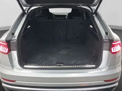 Audi Q8 – Foto 17