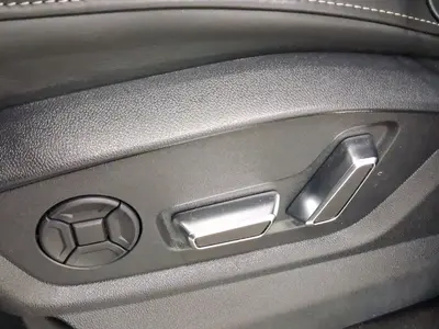 Audi Q8 – Foto 19
