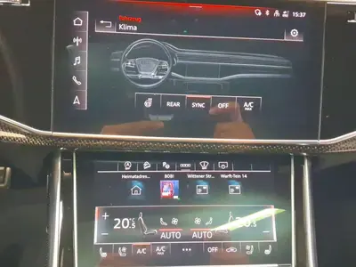Audi SQ8 – Foto 16