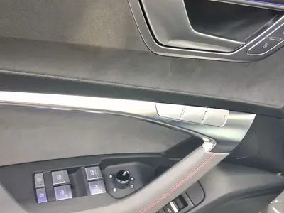 Audi S6 Avant – Foto 8