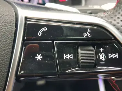 Audi S6 Avant – Foto 22