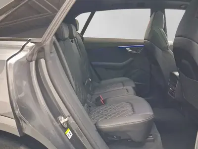 Audi SQ8 – Foto 6