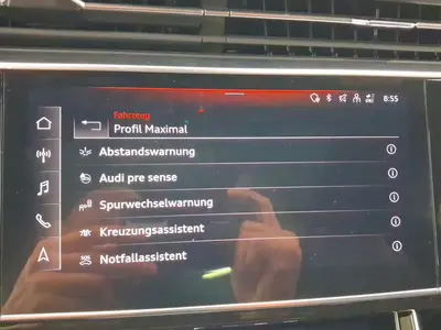 Audi SQ8 – Foto 12