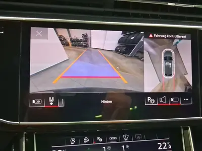 Audi SQ8 – Foto 15