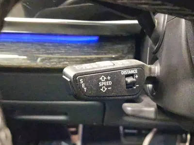 Audi SQ8 – Foto 19
