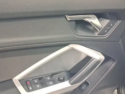 Audi Q3 – Foto 8