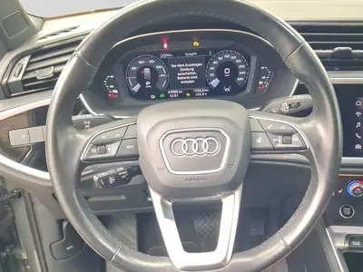 Audi Q3 – Foto 9