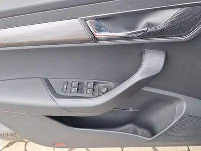 Skoda Karoq – Foto 8