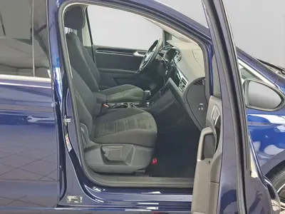 Volkswagen Touran – Foto 4